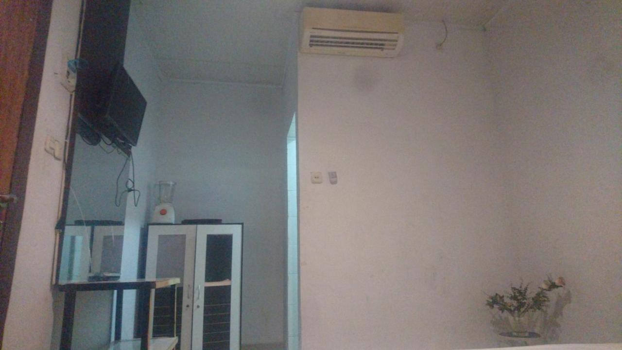 Sz Nine One Hotell Medan Exteriör bild