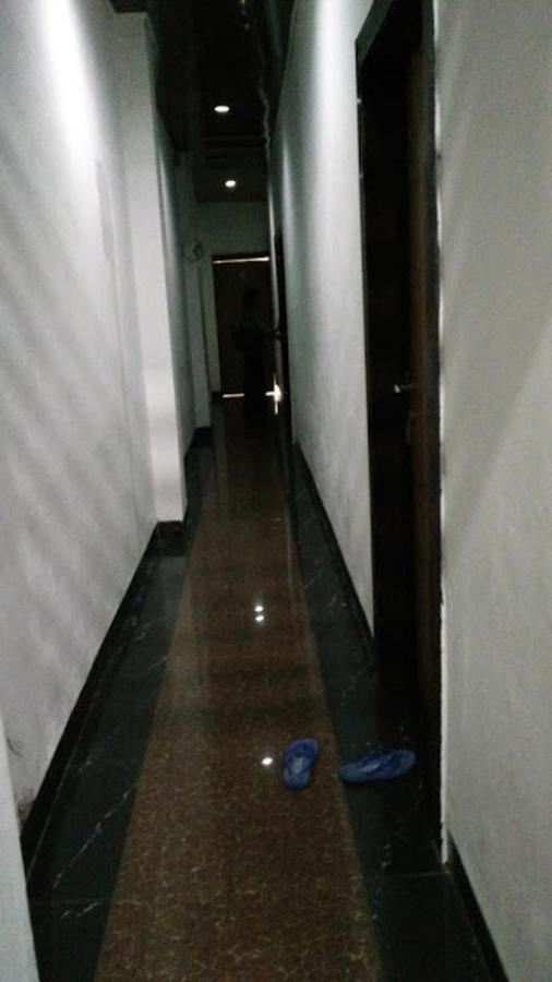 Sz Nine One Hotell Medan Exteriör bild