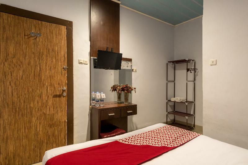 Sz Nine One Hotell Medan Exteriör bild